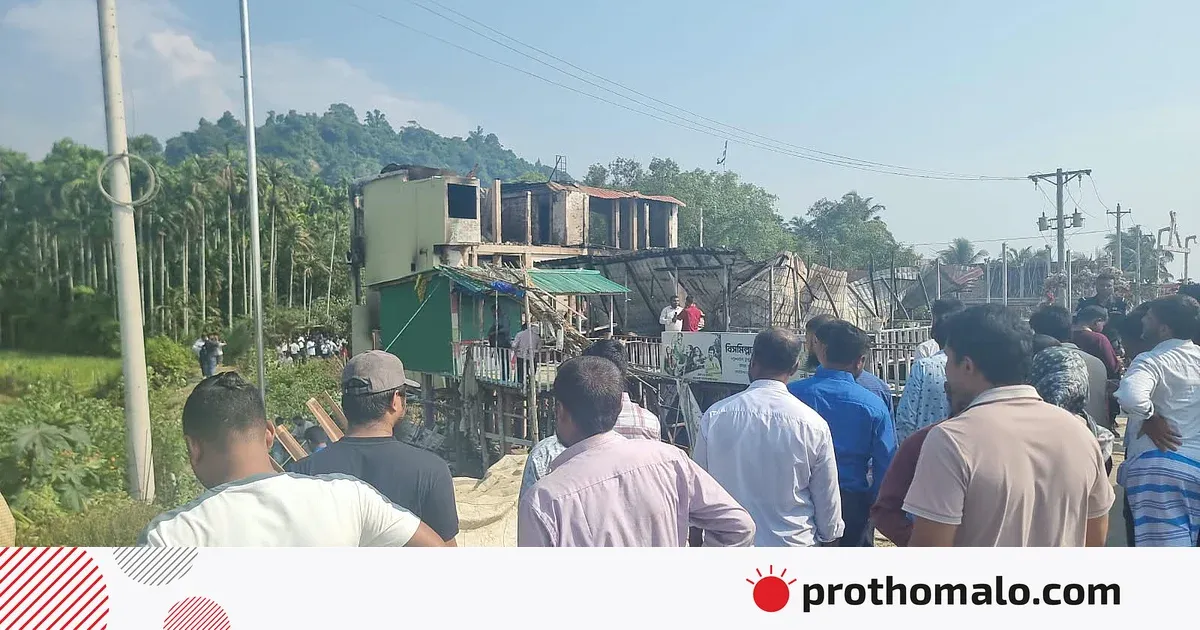 কক্সবাজারের টুপটুপ রিসোর্টে অগ্নিকাণ্ড: নিহত ১০ পর্যটক